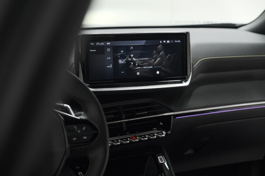 Peugeot 2008 PureTech 130 EAT8 GT | 360 Camera | Adaptieve Cruise Control | Dodehoekdetectie | Apple Carplay