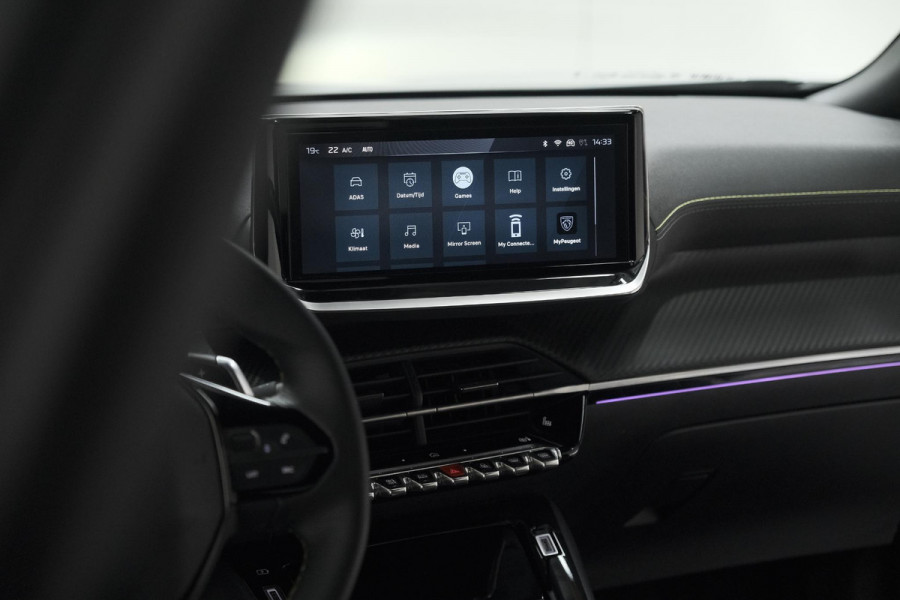 Peugeot 2008 PureTech 130 EAT8 GT | 360 Camera | Adaptieve Cruise Control | Dodehoekdetectie | Apple Carplay