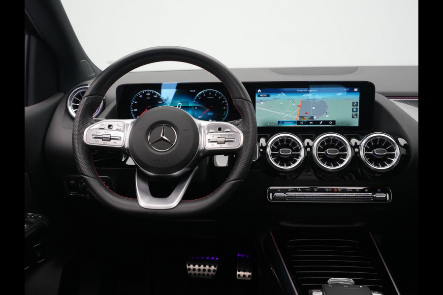 Mercedes-Benz B-Klasse 250 e Business Solution AMG Limited Panorama BurmesterSound Carplay Stoelverwarming Ambient Lighting