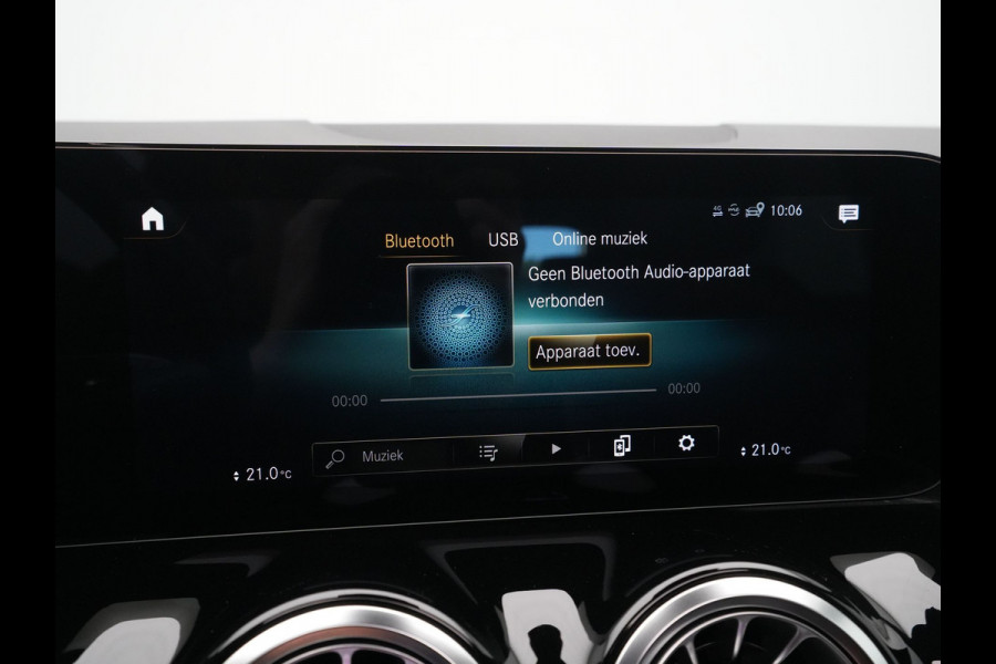 Mercedes-Benz B-Klasse 250 e Business Solution AMG Limited Panorama BurmesterSound Carplay Stoelverwarming Ambient Lighting