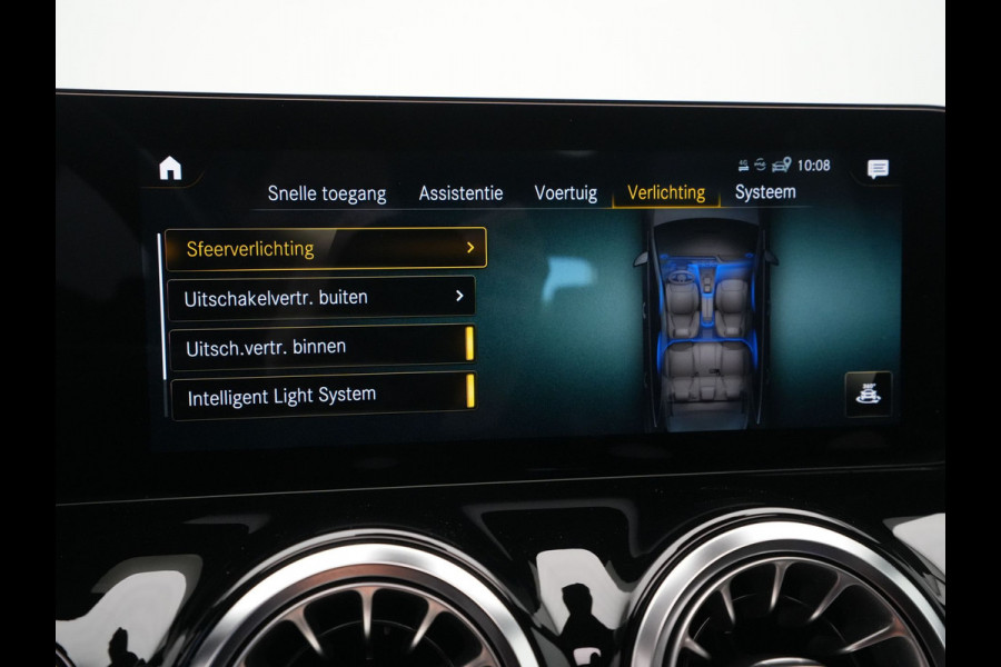 Mercedes-Benz B-Klasse 250 e Business Solution AMG Limited Panorama BurmesterSound Carplay Stoelverwarming Ambient Lighting