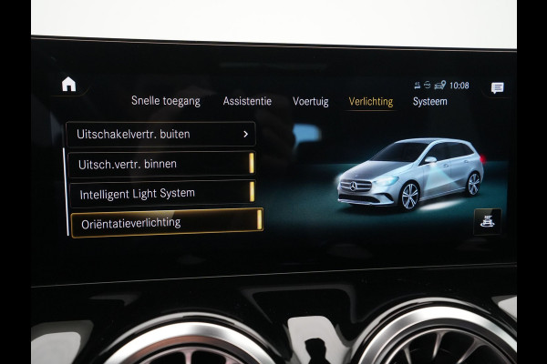 Mercedes-Benz B-Klasse 250 e Business Solution AMG Limited Panorama BurmesterSound Carplay Stoelverwarming Ambient Lighting