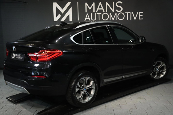 BMW X4 XDrive20i / PANODAK / HUD / KEYLESS / DODEHOEK / MEMORY / 18''