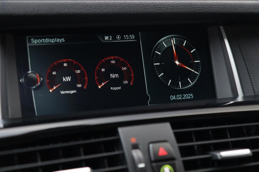 BMW X4 XDrive20i / PANODAK / HUD / KEYLESS / DODEHOEK / MEMORY / 18''