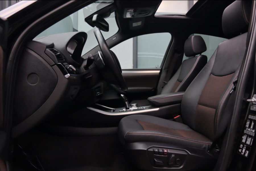 BMW X4 XDrive20i / PANODAK / HUD / KEYLESS / DODEHOEK / MEMORY / 18''