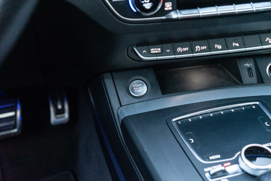 Audi Q5 2.0 TFSI Quattro S Line Pano / B&O / Trekhaak