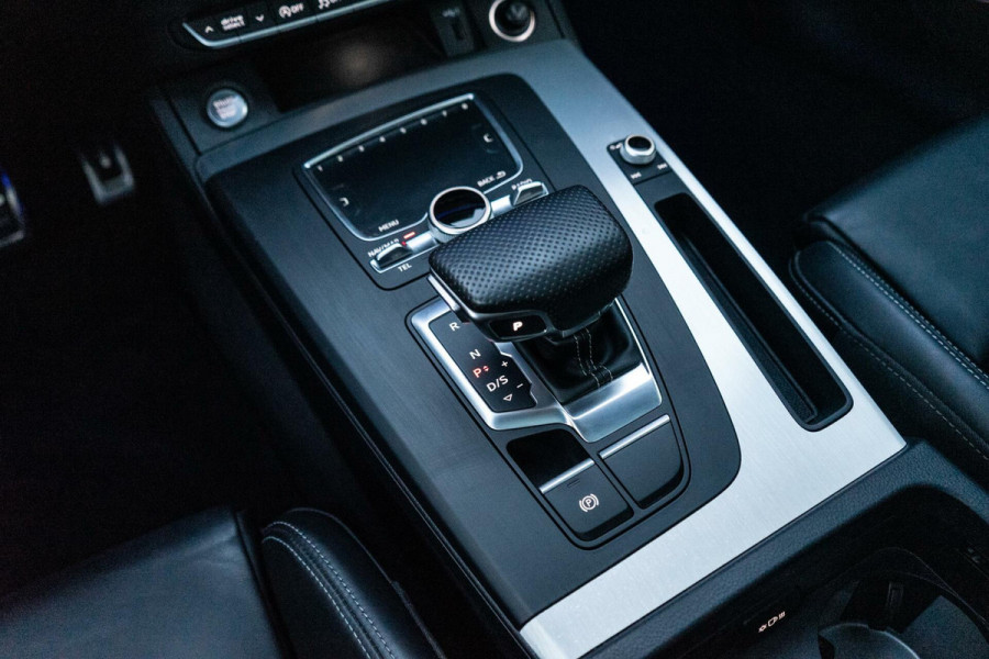 Audi Q5 2.0 TFSI Quattro S Line Pano / B&O / Trekhaak