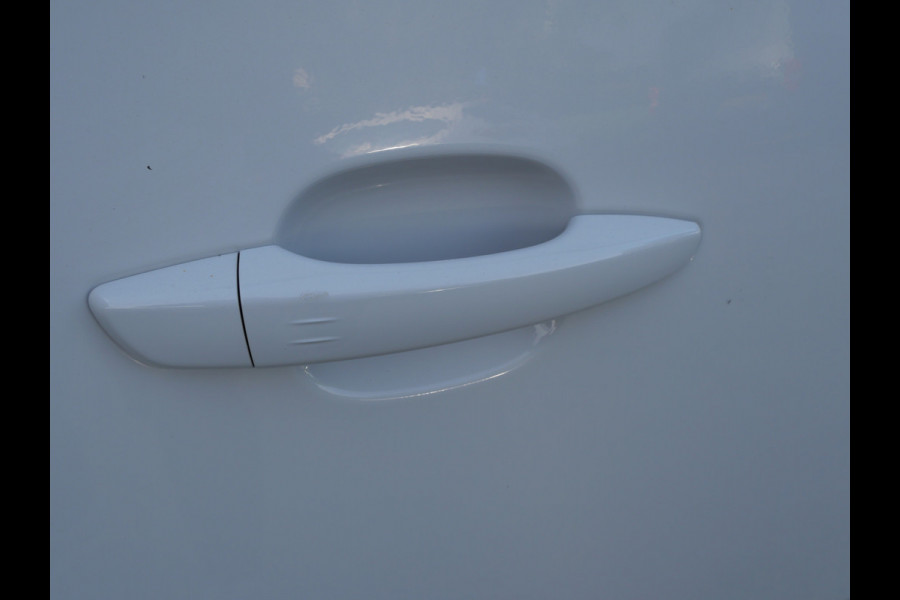 Peugeot Partner 1.5 BlueHDi 130 EAT8 | CARPLAY | LED | MAGIC MIRROR | TREKHAAK | 3-ZITS | NIEUWE TYPE!!