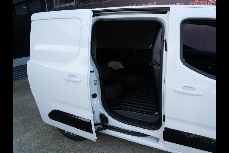 Peugeot Partner 1.5 BlueHDi 130 EAT8 | CARPLAY | LED | MAGIC MIRROR | TREKHAAK | 3-ZITS | NIEUWE TYPE!!