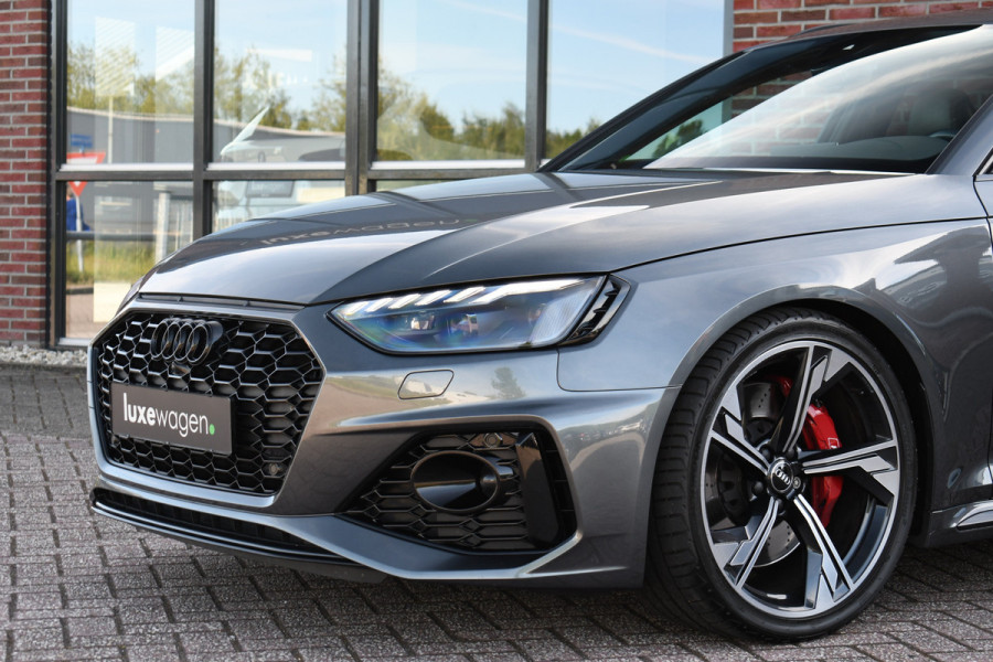 Audi RS4 Avant 2.9 TFSI quattro Pano Optic-black Massage Sfeer Camera
