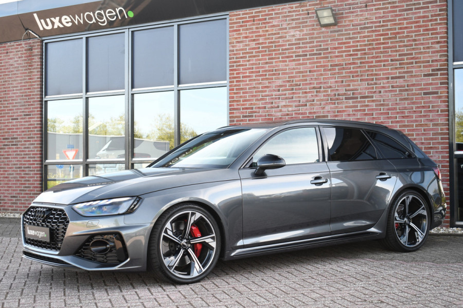 Audi RS4 Avant 2.9 TFSI quattro Pano Optic-black Massage Sfeer Camera