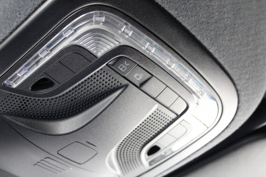 Mercedes-Benz Sprinter 317CDI L2H2 Select - LED - Mbux 10 - 3.5t Trekhaak - Geveerde Stoel - Betimmering - Camera - Carplay - Blind spot - Cruise - Rij