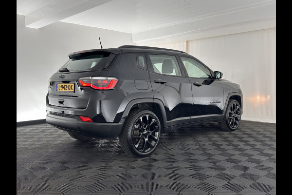 Jeep Compass 1.3T Night-Eagle Aut. *LEATHER-MICROFIBRE | NAVI-FULLMAP | KEYLESS | CAMERA | HEATED-SEATS | COMFORT-SEATS | DAB+ | ECC | LANE-ASSIST | PDC | CRUISE | 19''ALU*