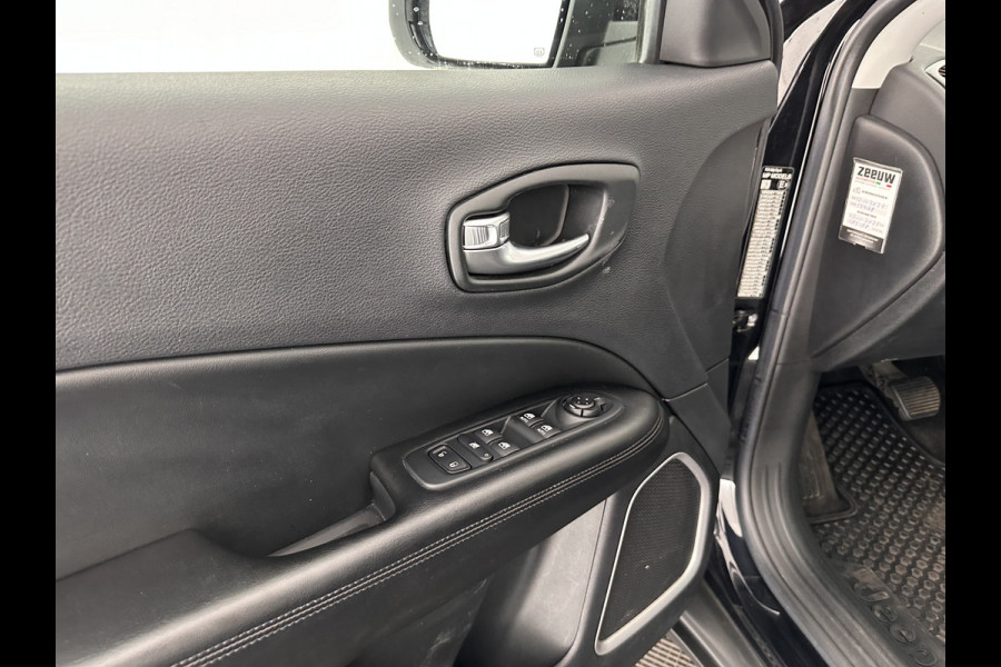 Jeep Compass 1.3T Night-Eagle Aut. *LEATHER-MICROFIBRE | NAVI-FULLMAP | KEYLESS | CAMERA | HEATED-SEATS | COMFORT-SEATS | DAB+ | ECC | LANE-ASSIST | PDC | CRUISE | 19''ALU*
