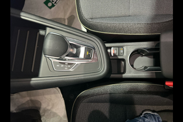 Renault Symbioz 1.6 E-Tech full hybrid 145 techno | Panoramadak | LED lampen | Adaptive cruise control