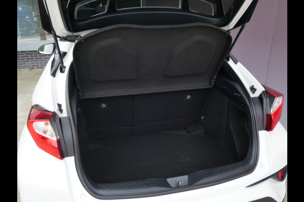 Toyota C-HR 1.2 EXECUTIVE AUTOMAAT | NAVIGATIE | CAMERA | A.C.C. | NL-AUTO!!