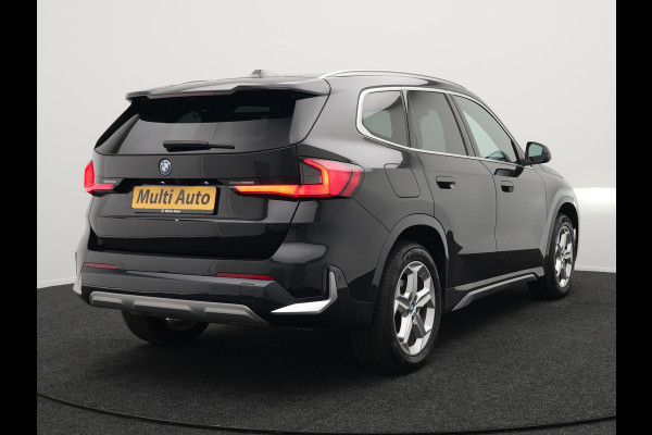 BMW X1 xDrive30e 326pk Plug In Hybrid PHEV | Trekhaak Af Fabriek | Panoramadak | Harman Kardon | Leder stoelen Verwarmd | Apple Carplay |