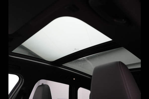 BMW X1 xDrive30e 326pk Plug In Hybrid PHEV | Trekhaak Af Fabriek | Panoramadak | Harman Kardon | Leder stoelen Verwarmd | Apple Carplay |