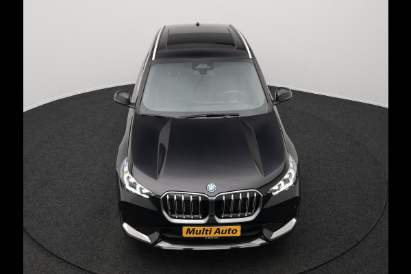 BMW X1 xDrive30e 326pk Plug In Hybrid PHEV | Trekhaak Af Fabriek | Panoramadak | Harman Kardon | Leder stoelen Verwarmd | Apple Carplay |