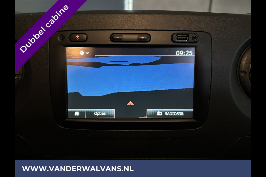 Renault Master 2.3 dCi 170pk L2H2 Dubbele cabine 7 persoons Euro6 Airco | 2x Zijdeur | Navigatie | Camera | 2500kg Trekhaak cruisecontrol, parkeersensoren,