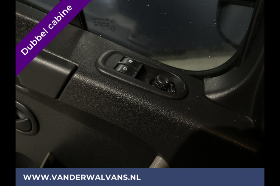 Renault Master 2.3 dCi 170pk L2H2 Dubbele cabine 7 persoons Euro6 Airco | 2x Zijdeur | Navigatie | Camera | 2500kg Trekhaak cruisecontrol, parkeersensoren,