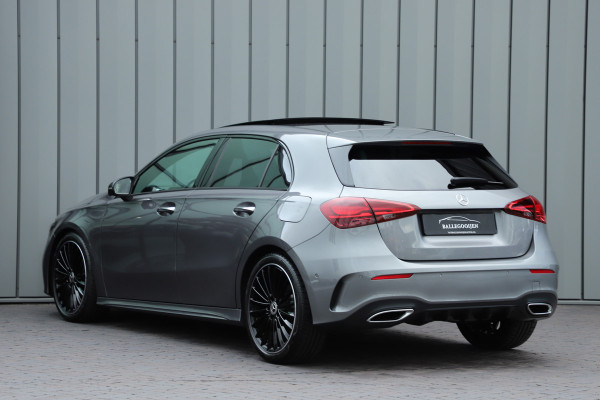 Mercedes-Benz A-Klasse 180 AMG Aut7 | Head-up | Keyles-go | Burmester | Pano | Sfeerverlichting | Multi-beam | 2023.