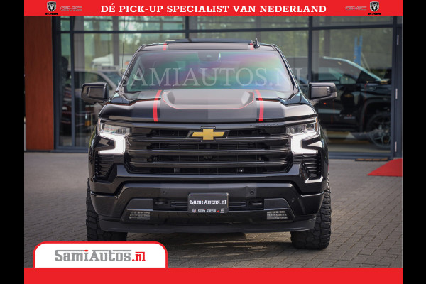 Chevrolet Silverado | Bruut | Black Ops | All-in Black | Special Wheels | Garantie tot 20-11-2026 of 200000 km | Comfortabele Dubbele Cabine met Royale 5 Zitplaatsen | De Meest Luxe en Volle Pick-Up in zijn Klasse |