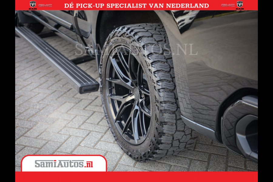 Chevrolet Silverado | Bruut | Black Ops | All-in Black | Special Wheels | Garantie tot 20-11-2026 of 200000 km | Comfortabele Dubbele Cabine met Royale 5 Zitplaatsen | De Meest Luxe en Volle Pick-Up in zijn Klasse |