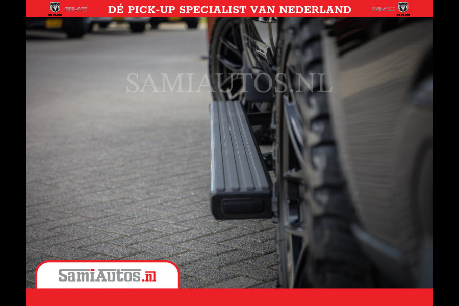 Chevrolet Silverado | Bruut | Black Ops | All-in Black | Special Wheels | Garantie tot 20-11-2026 of 200000 km | Comfortabele Dubbele Cabine met Royale 5 Zitplaatsen | De Meest Luxe en Volle Pick-Up in zijn Klasse |