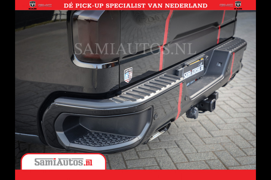 Chevrolet Silverado | Bruut | Black Ops | All-in Black | Special Wheels | Garantie tot 20-11-2026 of 200000 km | Comfortabele Dubbele Cabine met Royale 5 Zitplaatsen | De Meest Luxe en Volle Pick-Up in zijn Klasse |