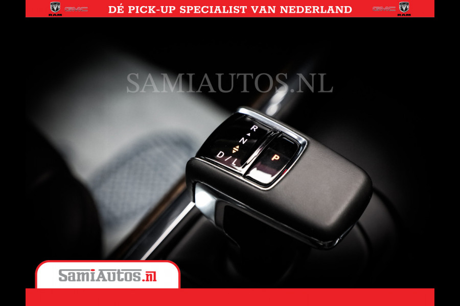 Chevrolet Silverado | Bruut | Black Ops | All-in Black | Special Wheels | Garantie tot 20-11-2026 of 200000 km | Comfortabele Dubbele Cabine met Royale 5 Zitplaatsen | De Meest Luxe en Volle Pick-Up in zijn Klasse |