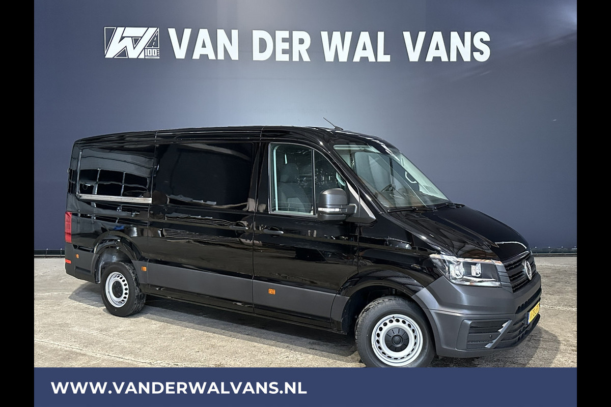 Volkswagen Crafter 2.0 TDI 140 pk L3H2 L2H1 Euro6 Airco | 3000kg Trekhaak | Stoelverwarming | Parkeersensoren Volkswagen Crafter 2.0 TDI 140 pk L3H2 L2H1 Euro6 Airco | 3000kg Trekhaak | Stoelverwarming | Parkeersensoren