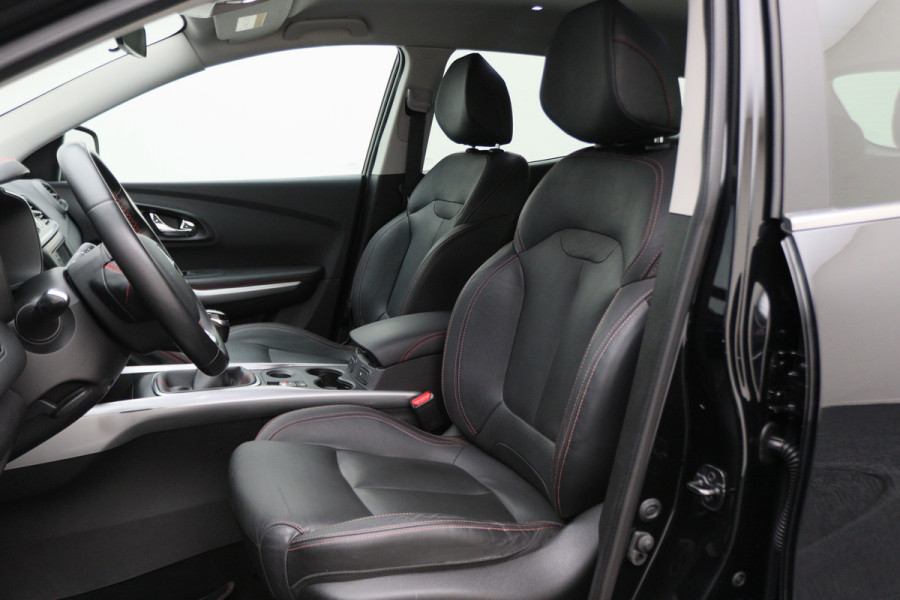 Renault Kadjar 1.6 TCe Bose Leer, Apple Carplay, LED, Keyless, Camera, Dodehoeksensor, 19"