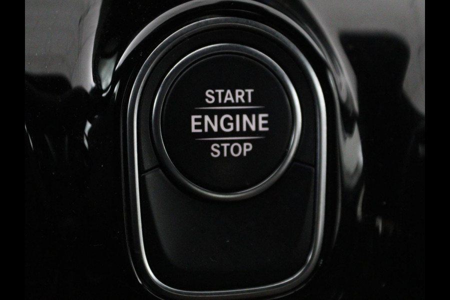 Mercedes-Benz A-Klasse 250e | Sfeerverlichting | Achteruitrijcamera | Cruise Control | Navigatie | Stoelverwarming | LMV | LED | DAB