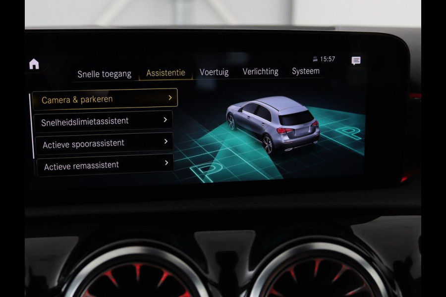 Mercedes-Benz A-Klasse 250e | Sfeerverlichting | Achteruitrijcamera | Cruise Control | Navigatie | Stoelverwarming | LMV | LED | DAB