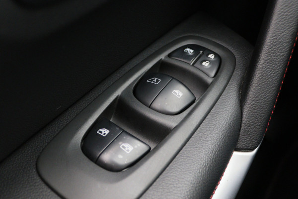 Renault Kadjar 1.6 TCe Bose Leer, Apple Carplay, LED, Keyless, Camera, Dodehoeksensor, 19"