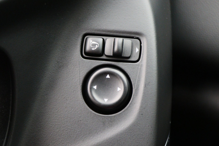 Renault Kadjar 1.6 TCe Bose Leer, Apple Carplay, LED, Keyless, Camera, Dodehoeksensor, 19"