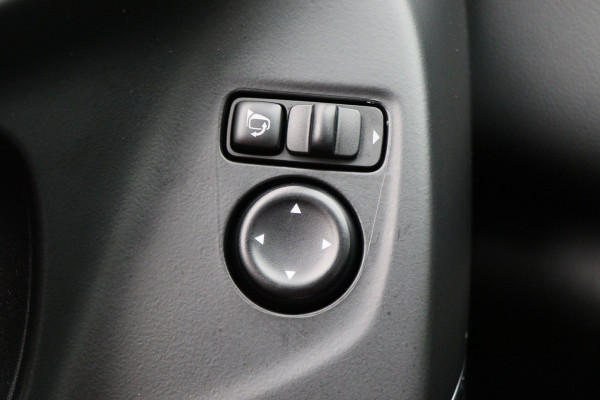 Renault Kadjar 1.6 TCe Bose Leer, Apple Carplay, LED, Keyless, Camera, Dodehoeksensor, 19"