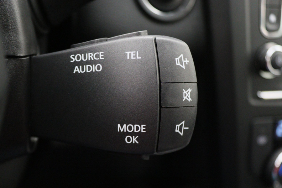 Renault Kadjar 1.6 TCe Bose Leer, Apple Carplay, LED, Keyless, Camera, Dodehoeksensor, 19"