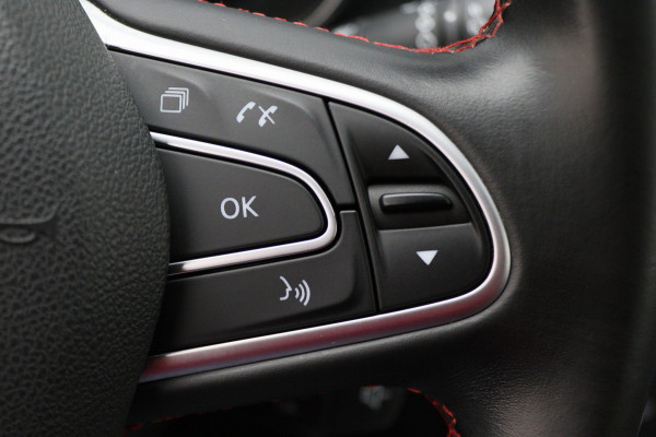 Renault Kadjar 1.6 TCe Bose Leer, Apple Carplay, LED, Keyless, Camera, Dodehoeksensor, 19"