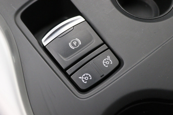 Renault Kadjar 1.6 TCe Bose Leer, Apple Carplay, LED, Keyless, Camera, Dodehoeksensor, 19"