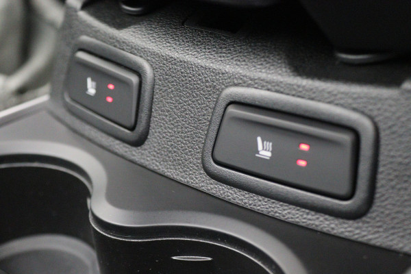 Renault Kadjar 1.6 TCe Bose Leer, Apple Carplay, LED, Keyless, Camera, Dodehoeksensor, 19"