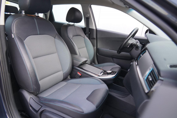 Kia e-Niro DynamicLine 64 kWh / Incl. BTW / Navigatie / Adaptieve Cruise Control / Climate Control