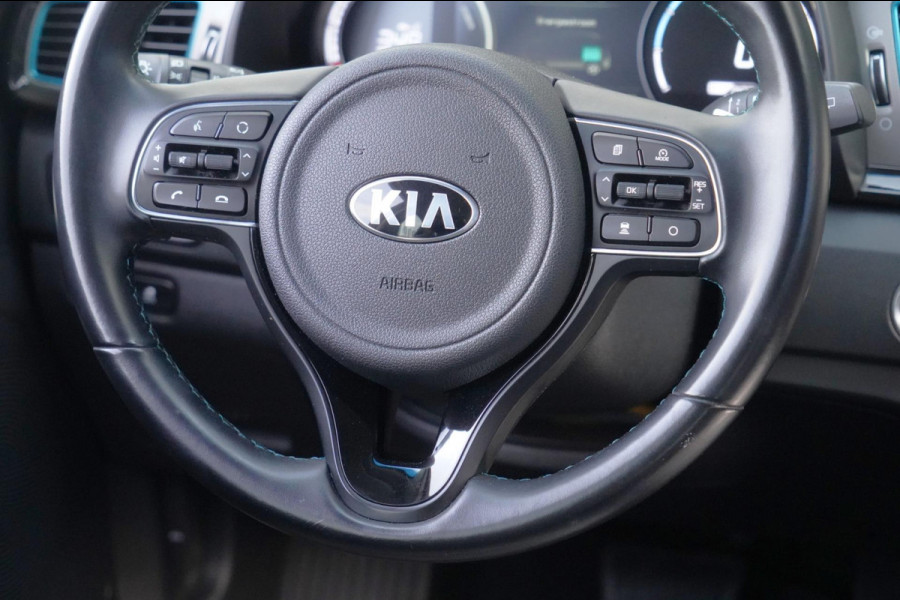 Kia e-Niro DynamicLine 64 kWh / Incl. BTW / Navigatie / Adaptieve Cruise Control / Climate Control