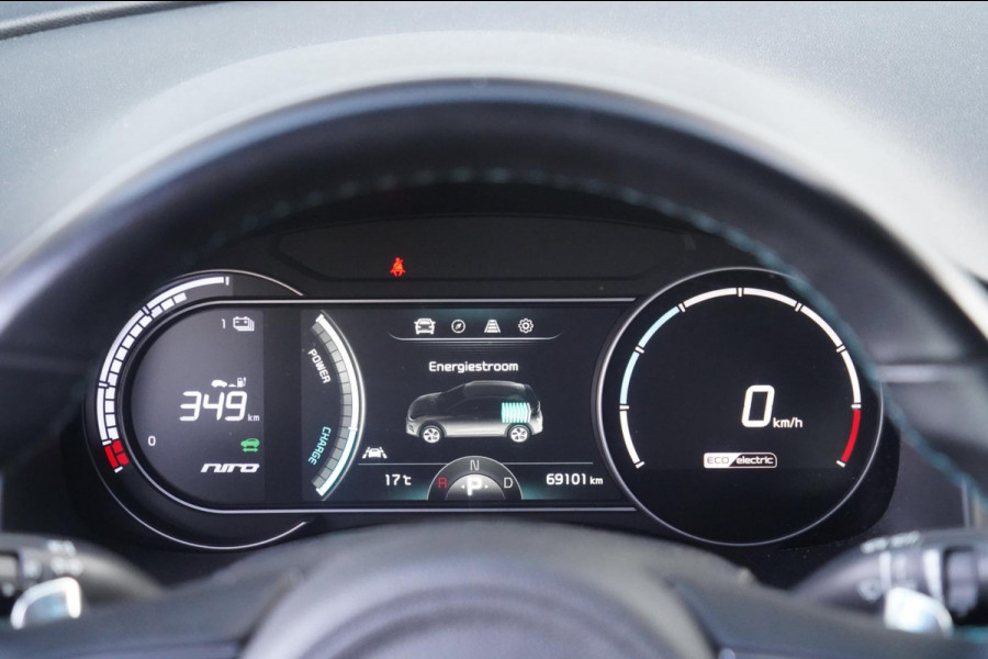 Kia e-Niro DynamicLine 64 kWh / Incl. BTW / Navigatie / Adaptieve Cruise Control / Climate Control