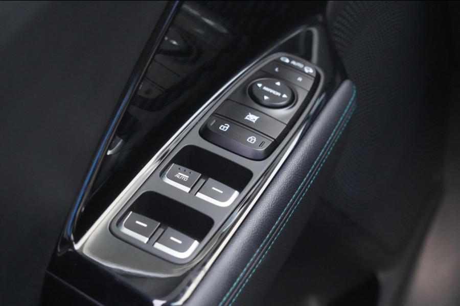Kia e-Niro DynamicLine 64 kWh / Incl. BTW / Navigatie / Adaptieve Cruise Control / Climate Control