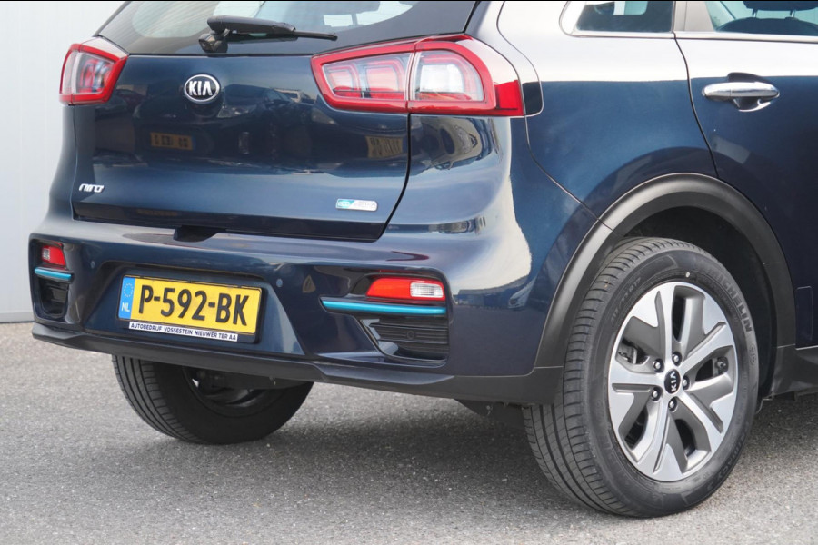 Kia e-Niro DynamicLine 64 kWh / Incl. BTW / Navigatie / Adaptieve Cruise Control / Climate Control