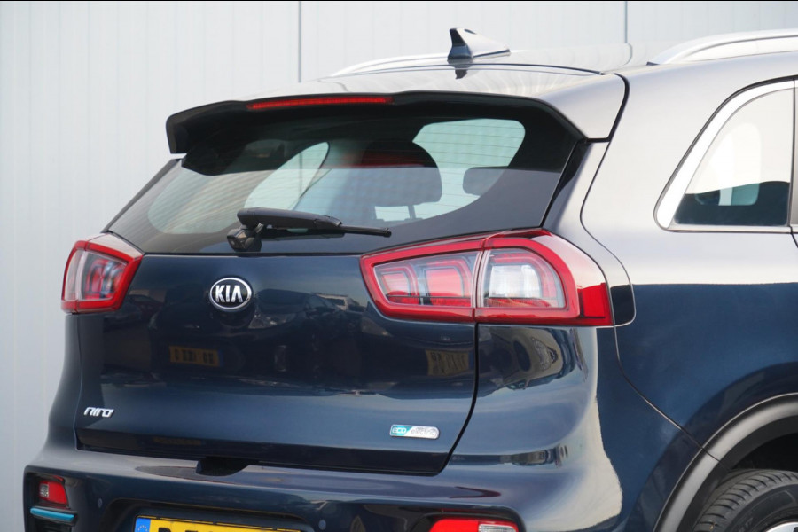 Kia e-Niro DynamicLine 64 kWh / Incl. BTW / Navigatie / Adaptieve Cruise Control / Climate Control