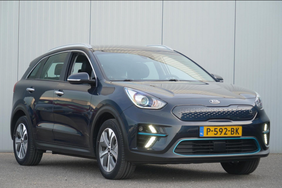 Kia e-Niro DynamicLine 64 kWh / Incl. BTW / Navigatie / Adaptieve Cruise Control / Climate Control