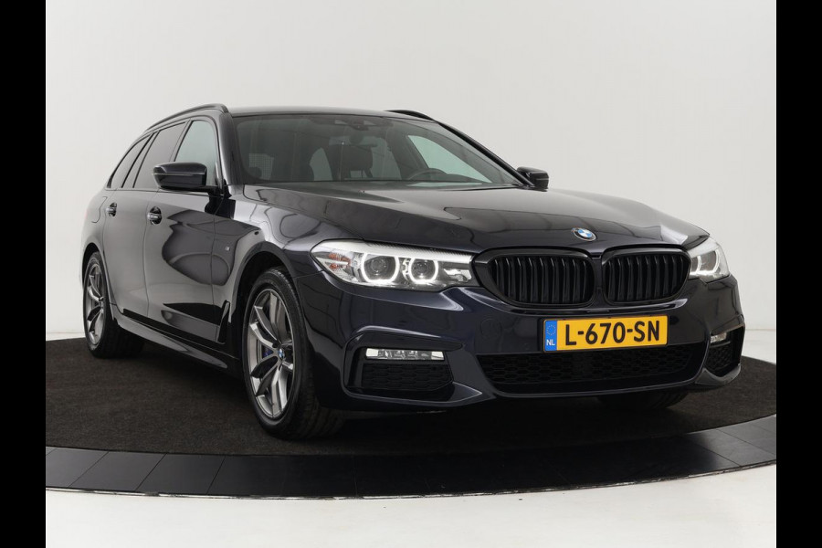 BMW 5 Serie Touring 540i xDrive High Executive | Head-Up Display | Sfeerverlichting | Trekhaak | achteruitrijcamera | Cruise Control | Navigatie | Stoelverwarming | LMV 18